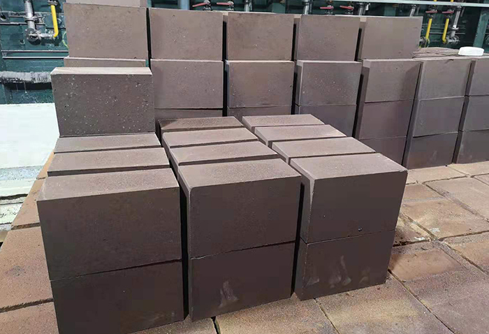 Magnesia chrome brick